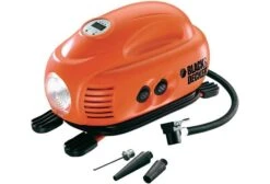 Black & Decker ASI 200 Mini Compressor Mini Compressor | 8,3 Bar | 12 Volt DC | + Toebehoren [ASI200]